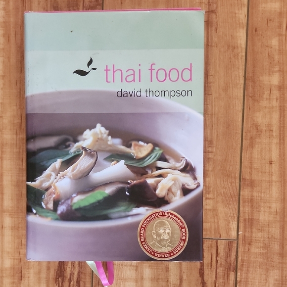 Other - Cream and Brown Kitchen Cookbook
